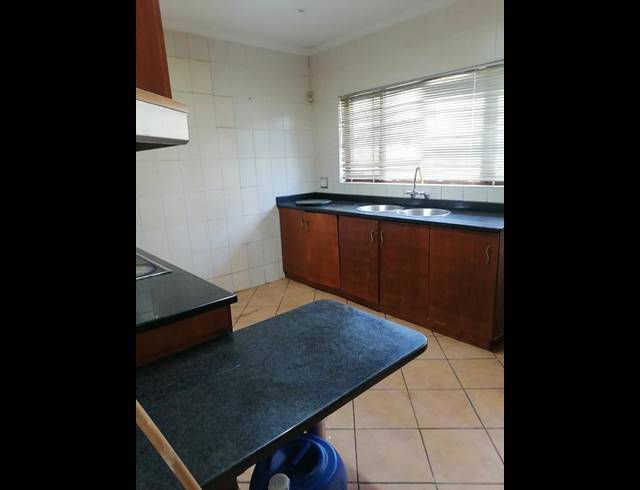 3 BEDROOM HOUSE FOR SALE IN ESCOMBE